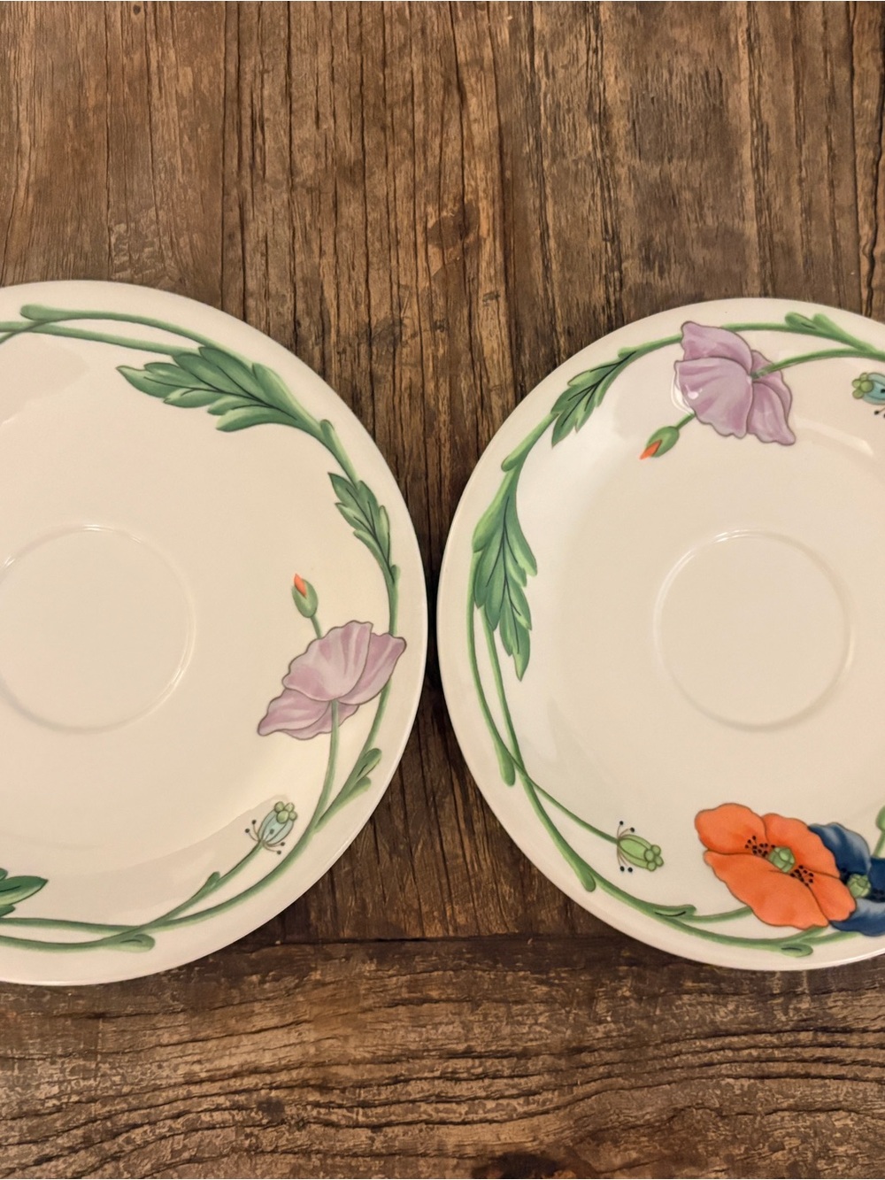 Villeroy & Boch 2 Porcelain Saucers Amapola - White with Purple & Orange Flowers